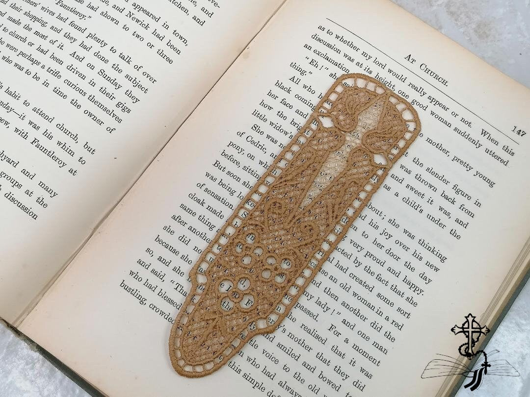 Lace bookmark, bookmark, freestanding lace, lace bookmarks, book accessories, lace anniversary, embroidered bookmark, 13th anniversary - Image 5