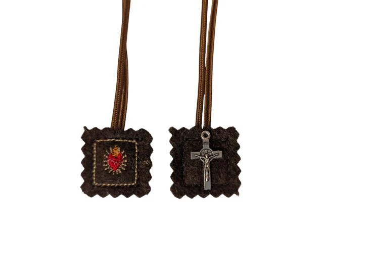 Tiny Brown Scapular | Mini Wool Scapular | Our Lady of Mount Carmel | Small Catholic Gift | Immaculate Heart of Mary | Scared Heart of Jesus - Image 7